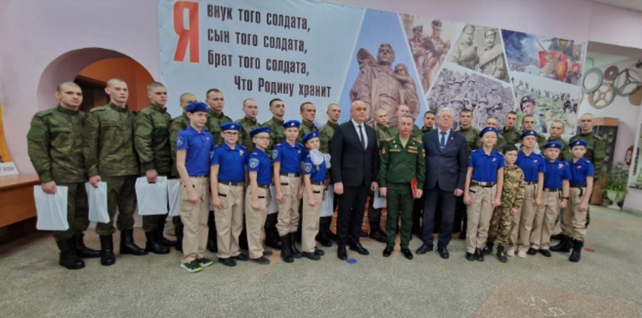 Участие в отправке новобранцев в Президентский полк.